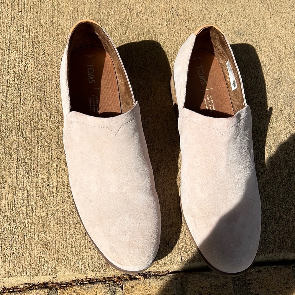 Tom’s suede booties